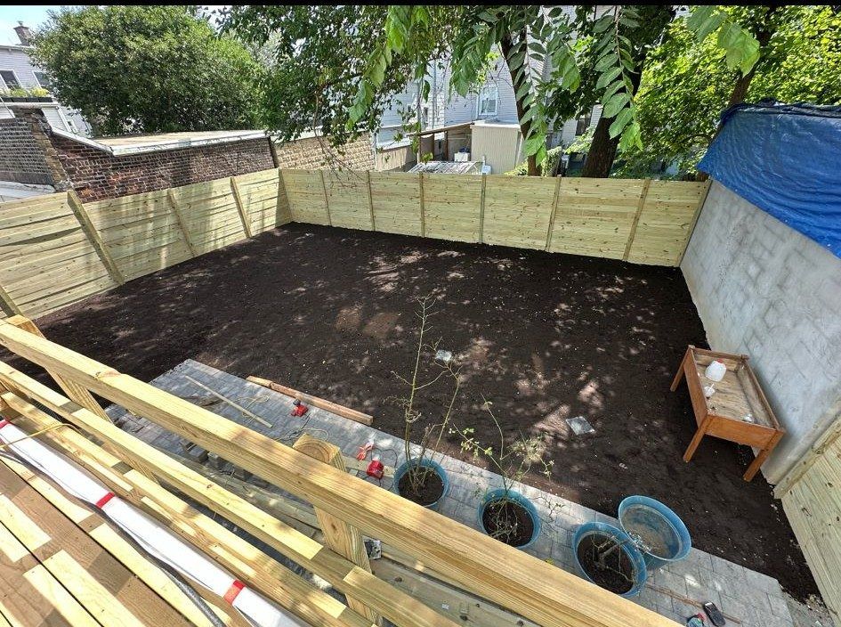 Family Backyard in Smithtown: before (3 of 9)